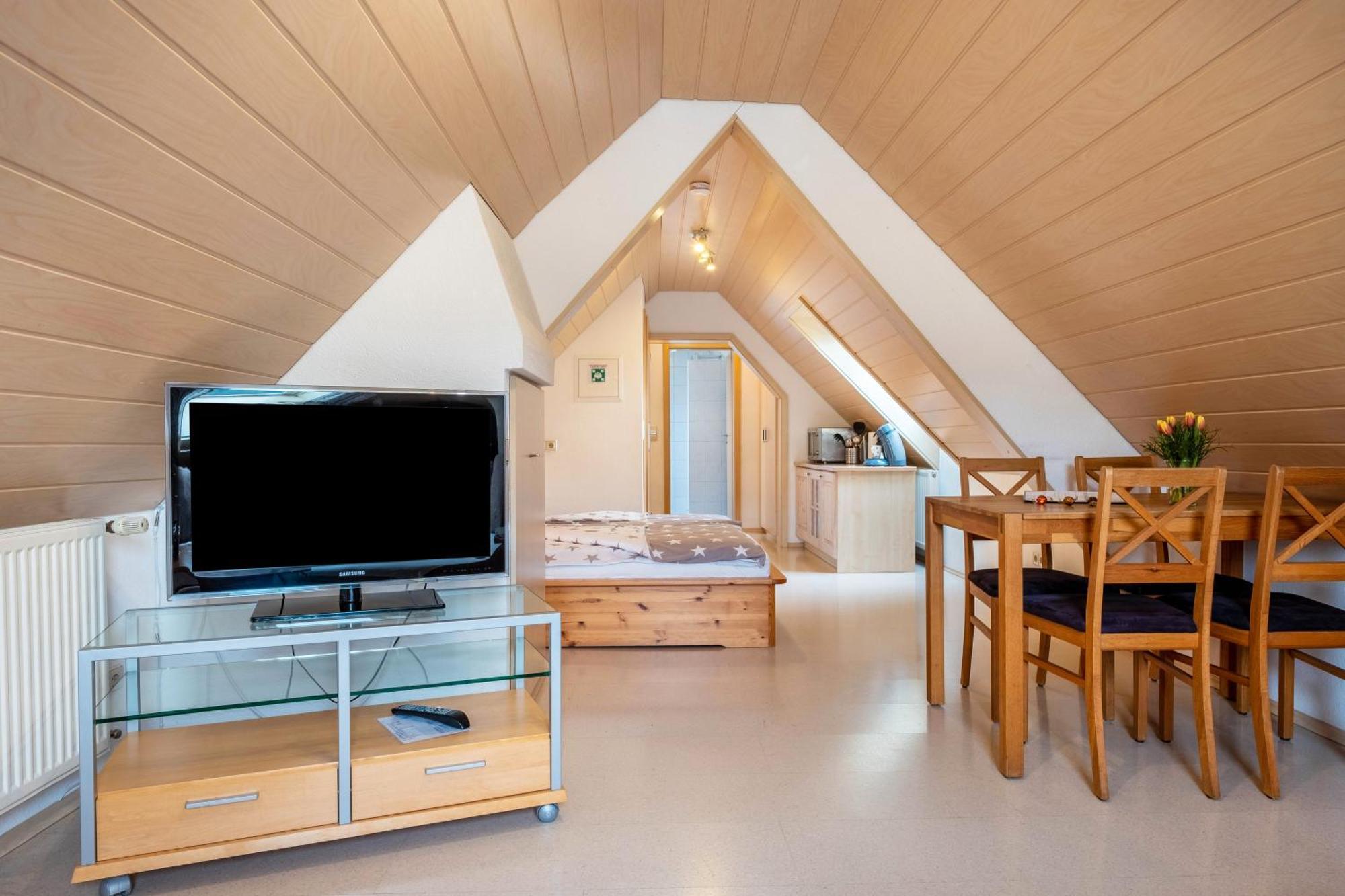 Ferienhaus Kaltenbach ทิทิเซ-นอยชตัดท์ ภายนอก รูปภาพ